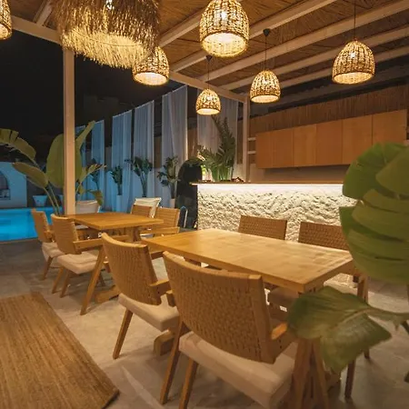 Otel Voger Köyiçi Alaçatı