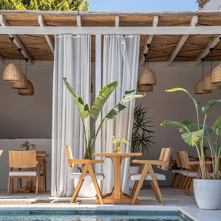 Voger Köyiçi Otel *