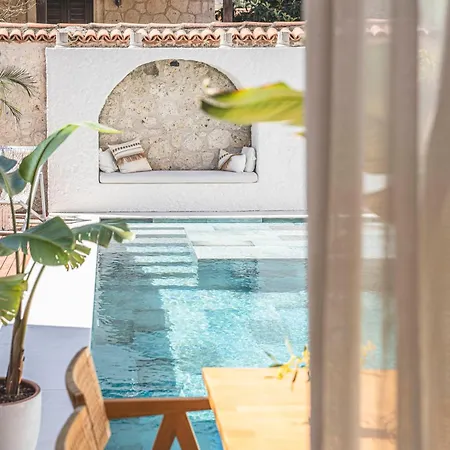 Voger Köyiçi Otel *