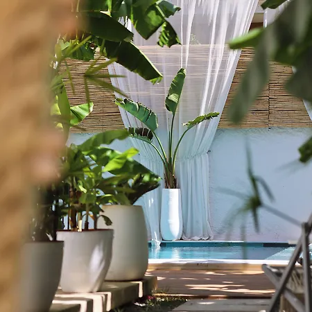 Otel Voger Köyiçi