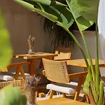 Hotel Voger Köyiçi Alacati