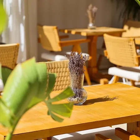 Voger Koeyici Hotel